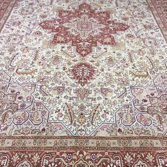Handmade Wool & Silk Persian Rug Size:11.3 X 8.1 ft (346 X 248 cm)