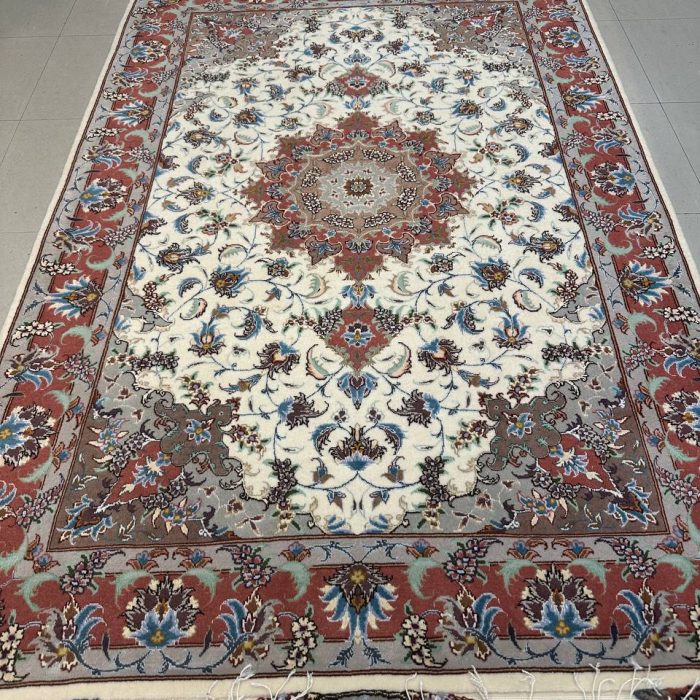 Handmade Wool & Silk Persian Rugs size: 5.5 X 3.5 ft (164 X 104 cm)