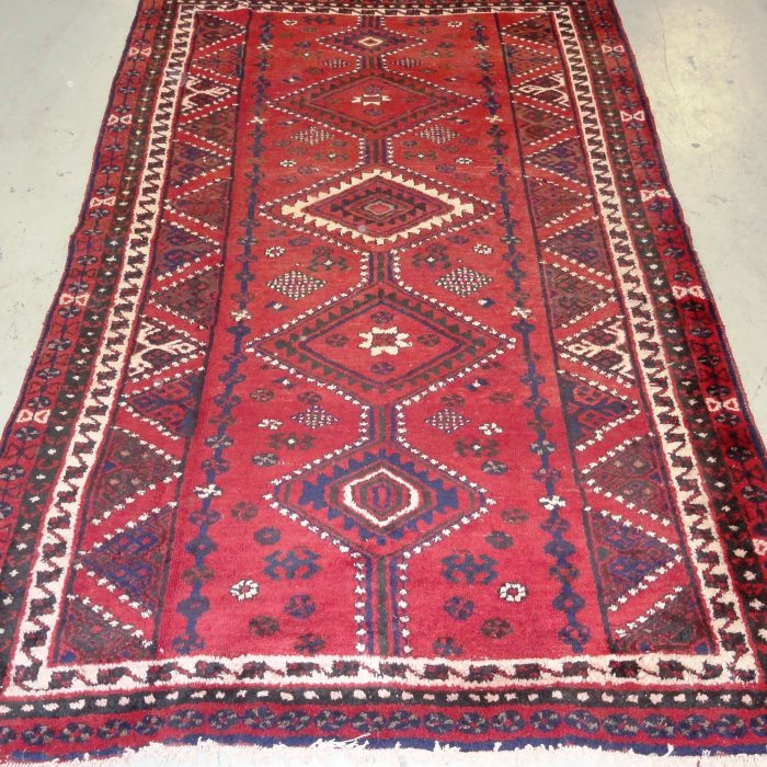 Handmade Persian Rug 7.11 X 5.3 ft (241 X 160 cm)