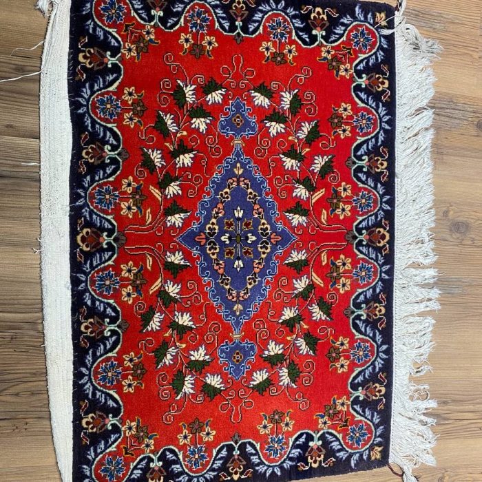 Persian Handmade Rug   3.2 X 2.2 ft (96 X 65 cm)
