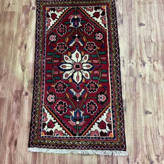 Persian Handmade Wool Rug   3.8 X 2.1 ft (113 X 62 cm)