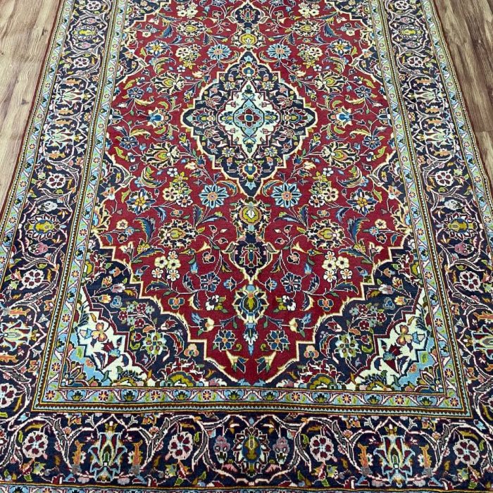 Persian Kashan  Handmade Wool Size: 7.1 X 4.6 ft (215 X 137 cm)