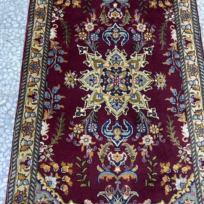 Persian Handmade Wool Runner  15.7X 2.4 ft (476 X 71 cm)