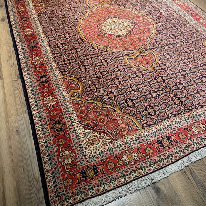 Persian Handmade Wool Rug   9.3 X 6.7 ft (280 X 200 cm)