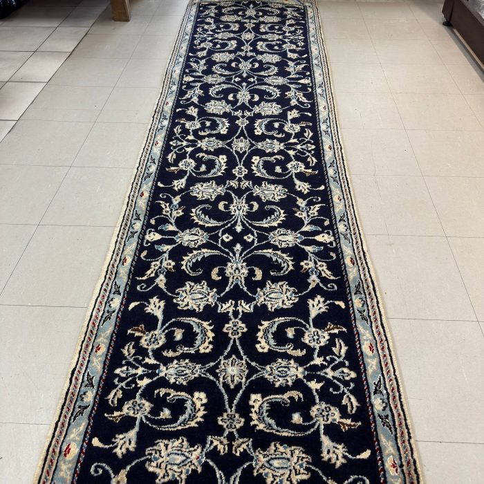 Persian Handmade Wool Runner Size: 9.11 X 2.7 ft (302 X 79 cm)