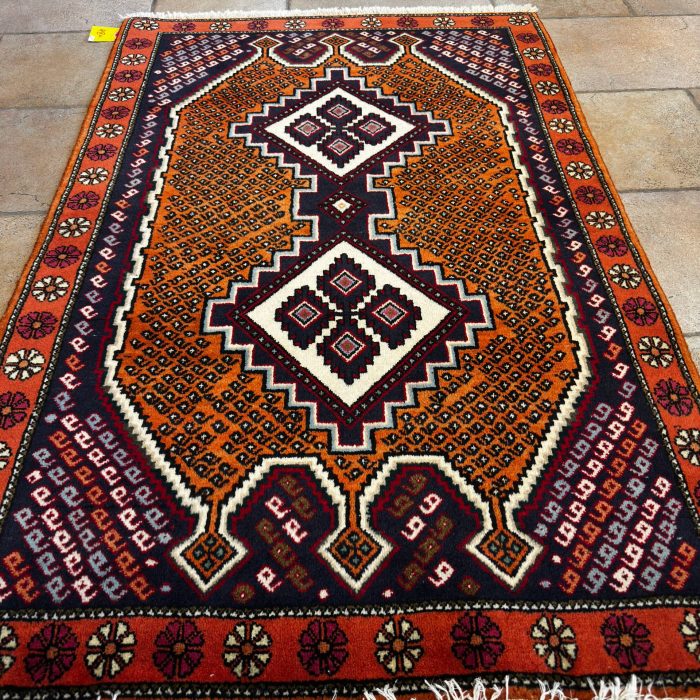 Persian Handmade Wool Rug Size: 4.9 X 3.2 ft (145 X 97 cm)