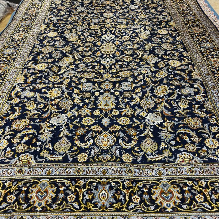 Persian Vintage Tabriz Wool Rug Size:  12.9 X 9.4 ft (393 X 287 cm)
